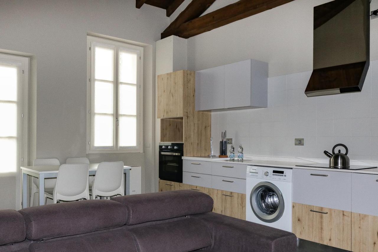 Via Natta - San Siro Apartments - 4 People ミラノ エクステリア 写真