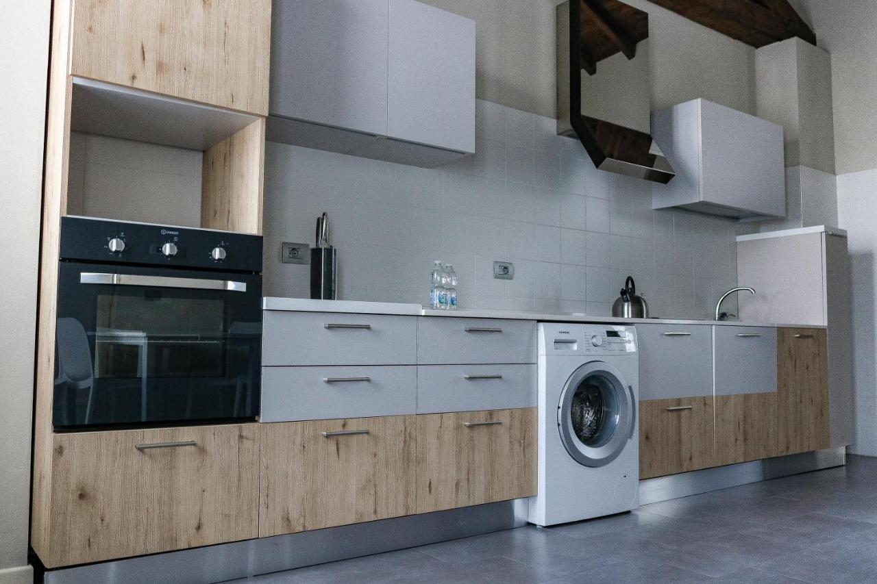 Via Natta - San Siro Apartments - 4 People ミラノ エクステリア 写真
