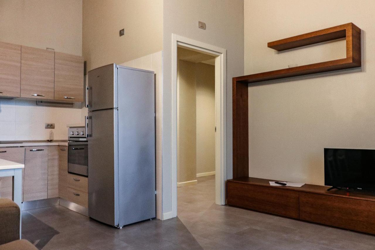 Via Natta - San Siro Apartments - 4 People ミラノ エクステリア 写真