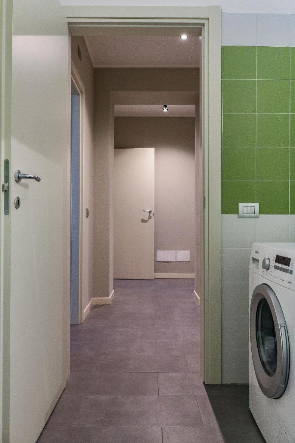 Via Natta - San Siro Apartments - 4 People ミラノ エクステリア 写真