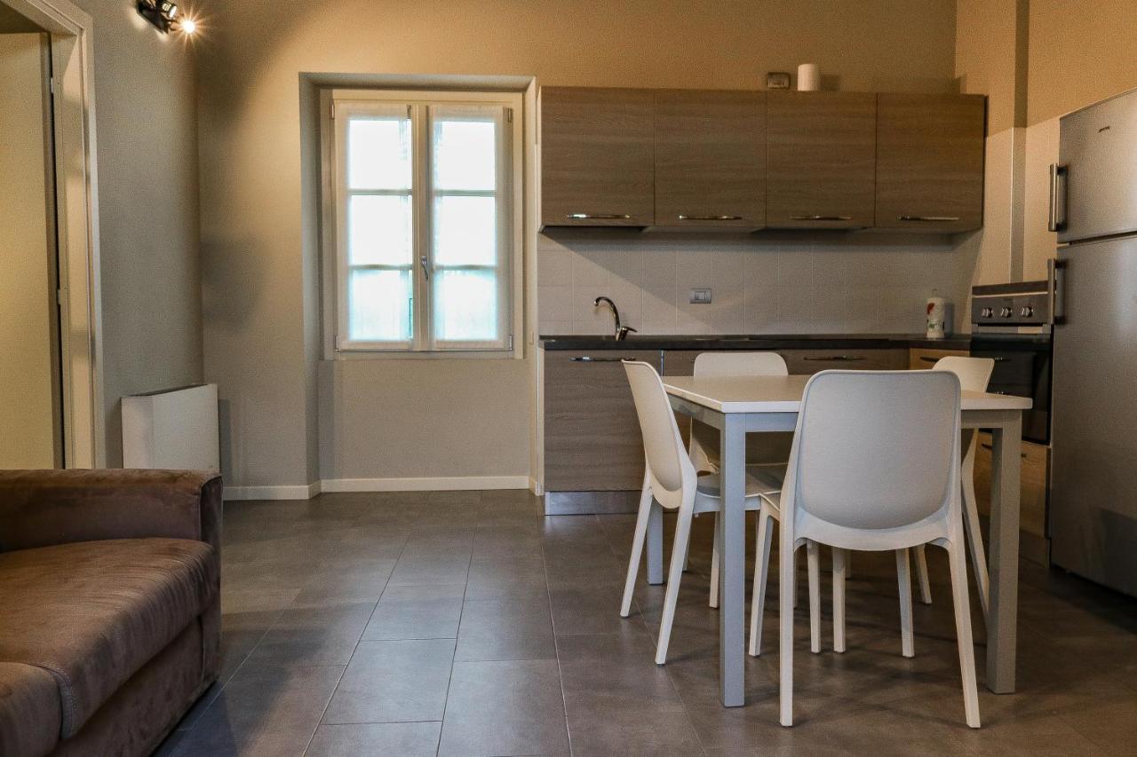 Via Natta - San Siro Apartments - 4 People ミラノ エクステリア 写真