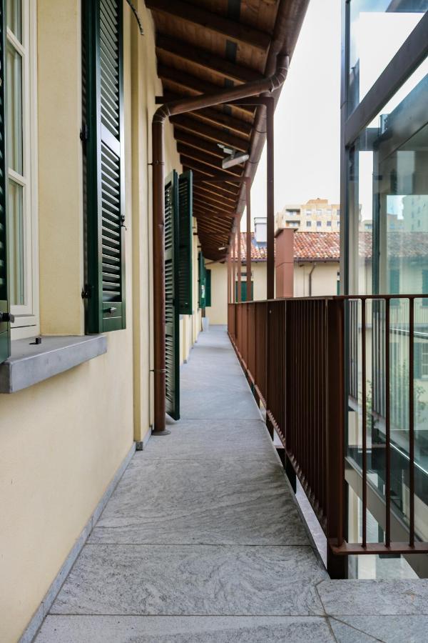 Via Natta - San Siro Apartments - 4 People ミラノ エクステリア 写真